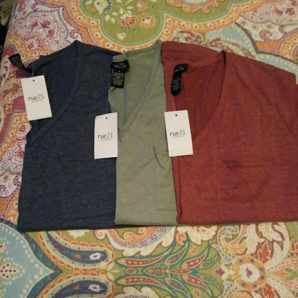 Rue 21.. 3 size small really cute summer shirts